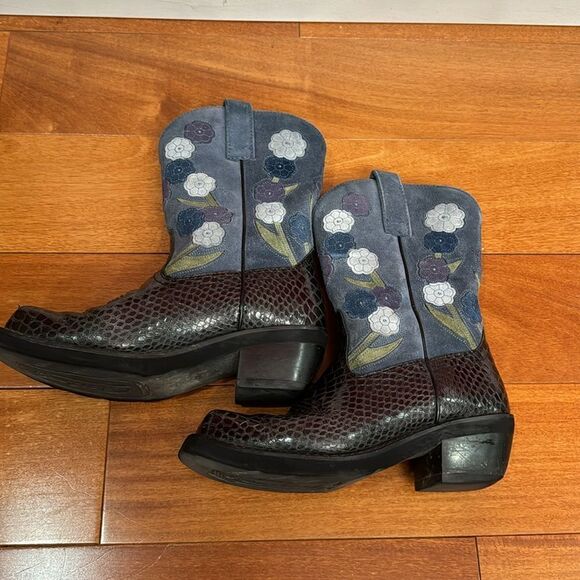 Ariat Womens Black Doll Baby Suede Floral Square Toe Cowgirl Boots Size 7.5 - Picture 5 of 11